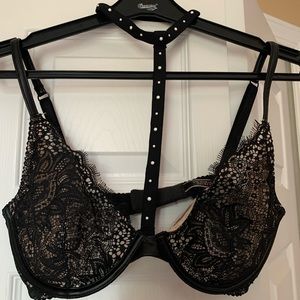 Victoria’s Secret Unlined Plunge Bra